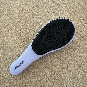 Mini Travel Hair Brush